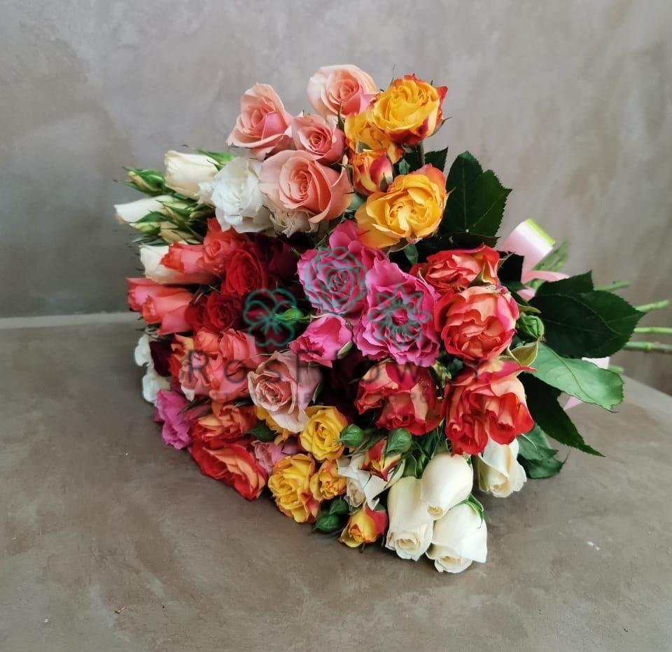 Букет цветов из: Розы в Лесосибирске