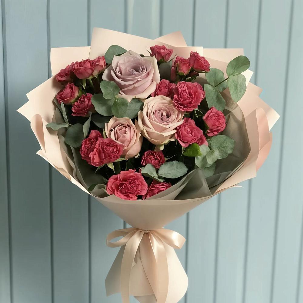 Букет цветов из: Гвоздики и Розы в Лесосибирске