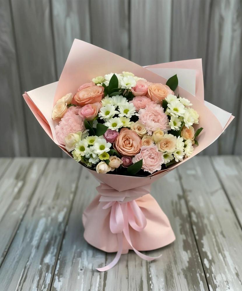 Букет цветов из: Гвоздики, Розы и Хризантемы в Лесосибирске