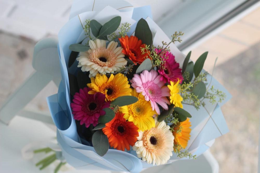 Букет цветов из: Герберы в Лесосибирске