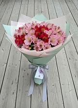 Букет цветов из:  Альстромерии #REPLACE_PRED# Лесосибирске