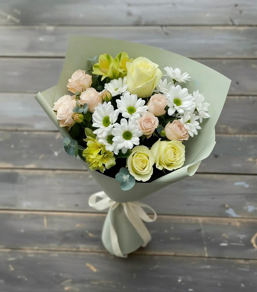 Букет цветов из: Альстромерии, Розы и Хризантемы в Лесосибирске