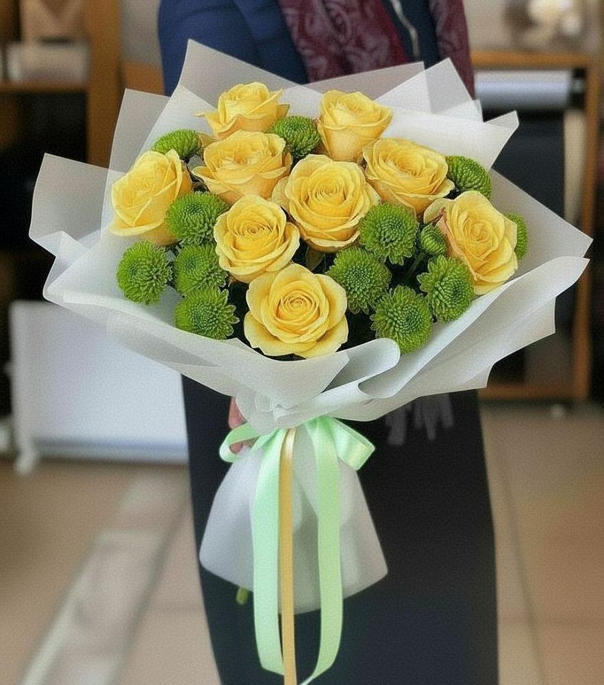 Букет цветов из: Хризантемы и Розы в Лесосибирске