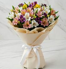 Букет цветов из:  Альстромерии в Лесосибирске
