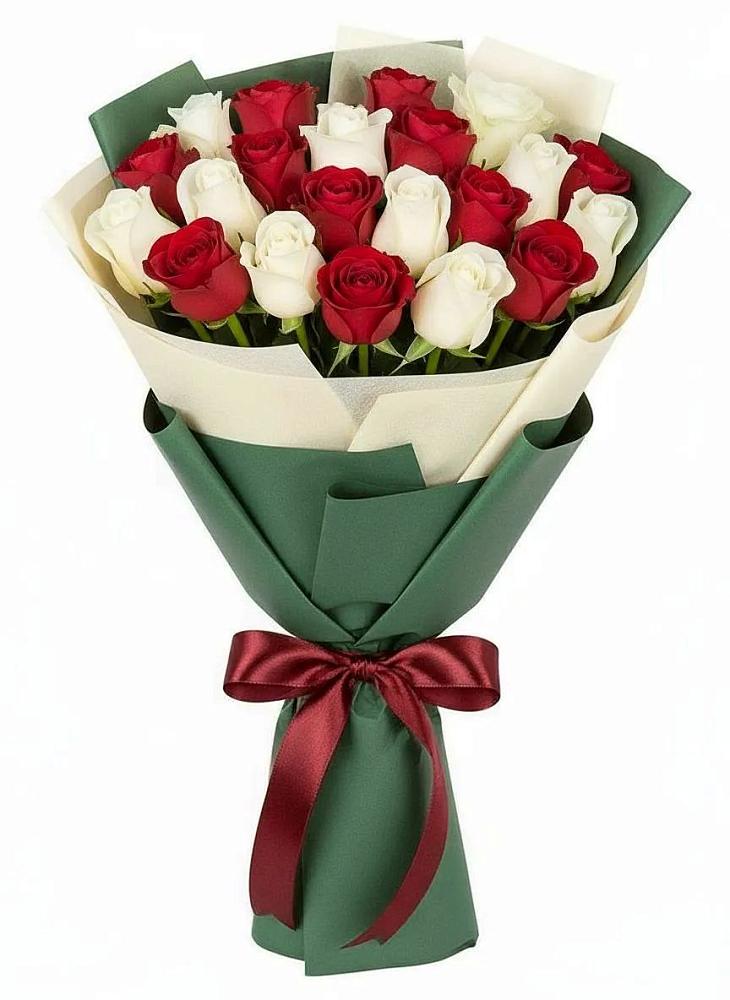 Букет Микс из красных и белых роз в Лесосибирске