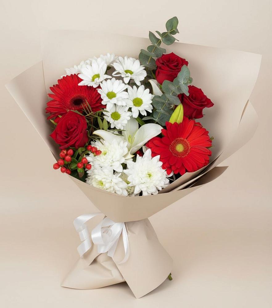 Букет цветов из: Розы, Хризантемы, Герберы и Лилии в Лесосибирске
