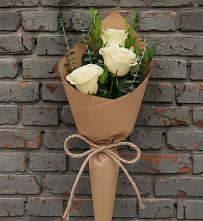 Букет цветов из:  Розы в Лесосибирске
