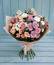 Букет цветов из:  Хризантемы, Розы и Альстромерии в Лесосибирске