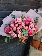 Букет цветов из:  Розы в Лесосибирске