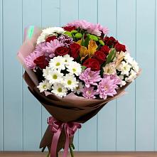 Букет цветов из:  Розы, Хризантемы и Альстромерии в Лесосибирске