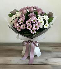 Букет цветов из:  Хризантемы и Розы в Лесосибирске