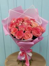 Букет 15 Розовых роз Равель в Лесосибирске