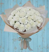 Букет цветов из:  Гвоздики в Лесосибирске