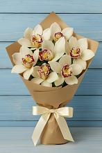 Букет цветов из:  Орхидеи и Розы в Лесосибирске